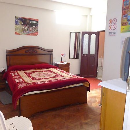 Hostal Villa Imperial Yunguyo Bagian luar foto